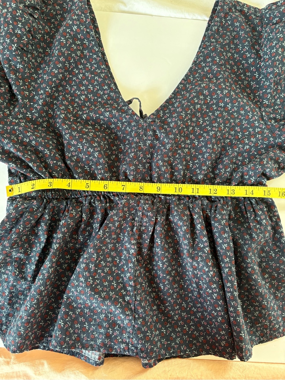 Madewell Tie-Back Peplum Top Daisies Deep Blue Ditsy Floral M Peasant Cottage - Picture 8 of 9